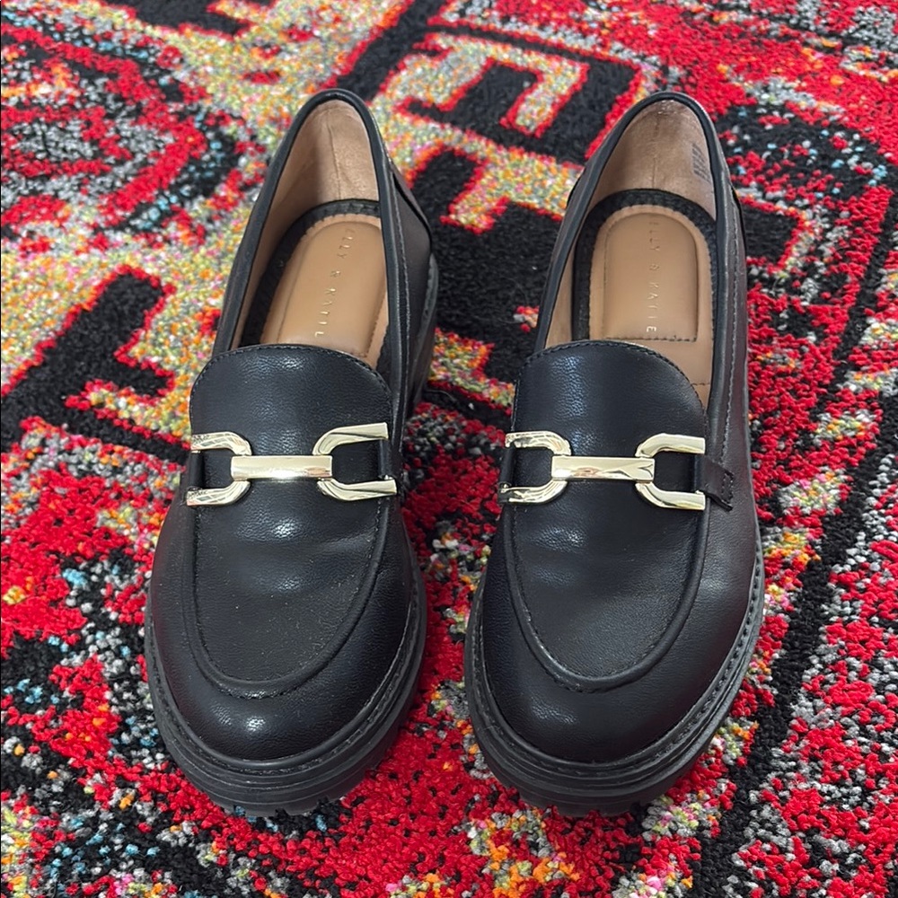 Kelly & Katie Black Loafers